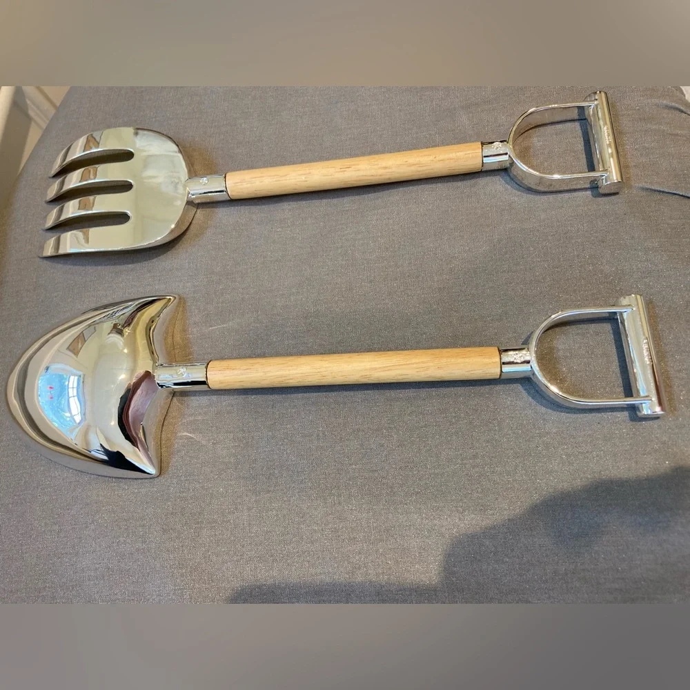 Godinger Salad Serving Set in Light Wood and Silver playful design shovel & Rake